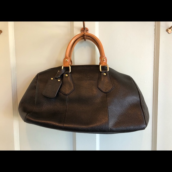 Prada hand bag - Picture 2 of 3